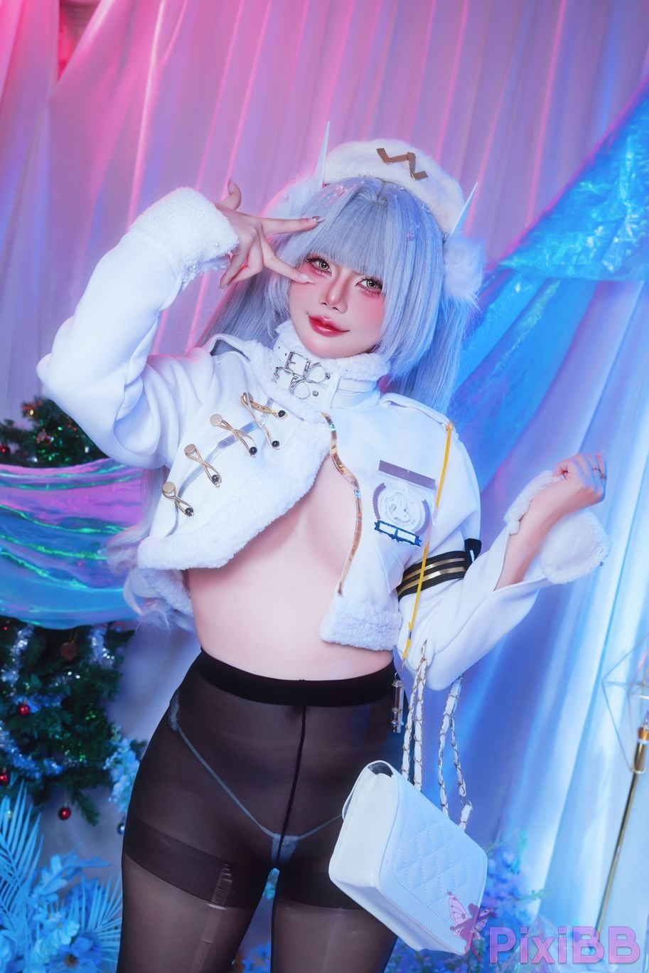 Cosplayer Miinmeow Blanc PixiBB.COM 002