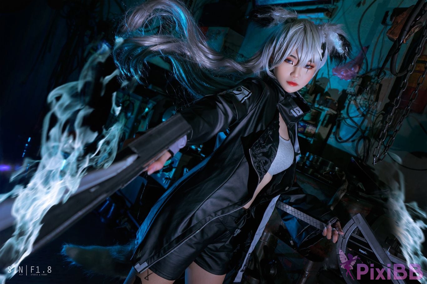 Cosplayer Miinmeow Lappland PixiBB.COM 006