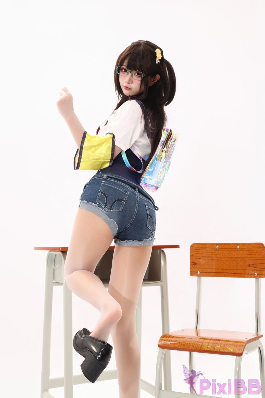 Cosplayer Qiqi be good Discipline Committee Siamese white silk dead stock water PixiBB.COM 009