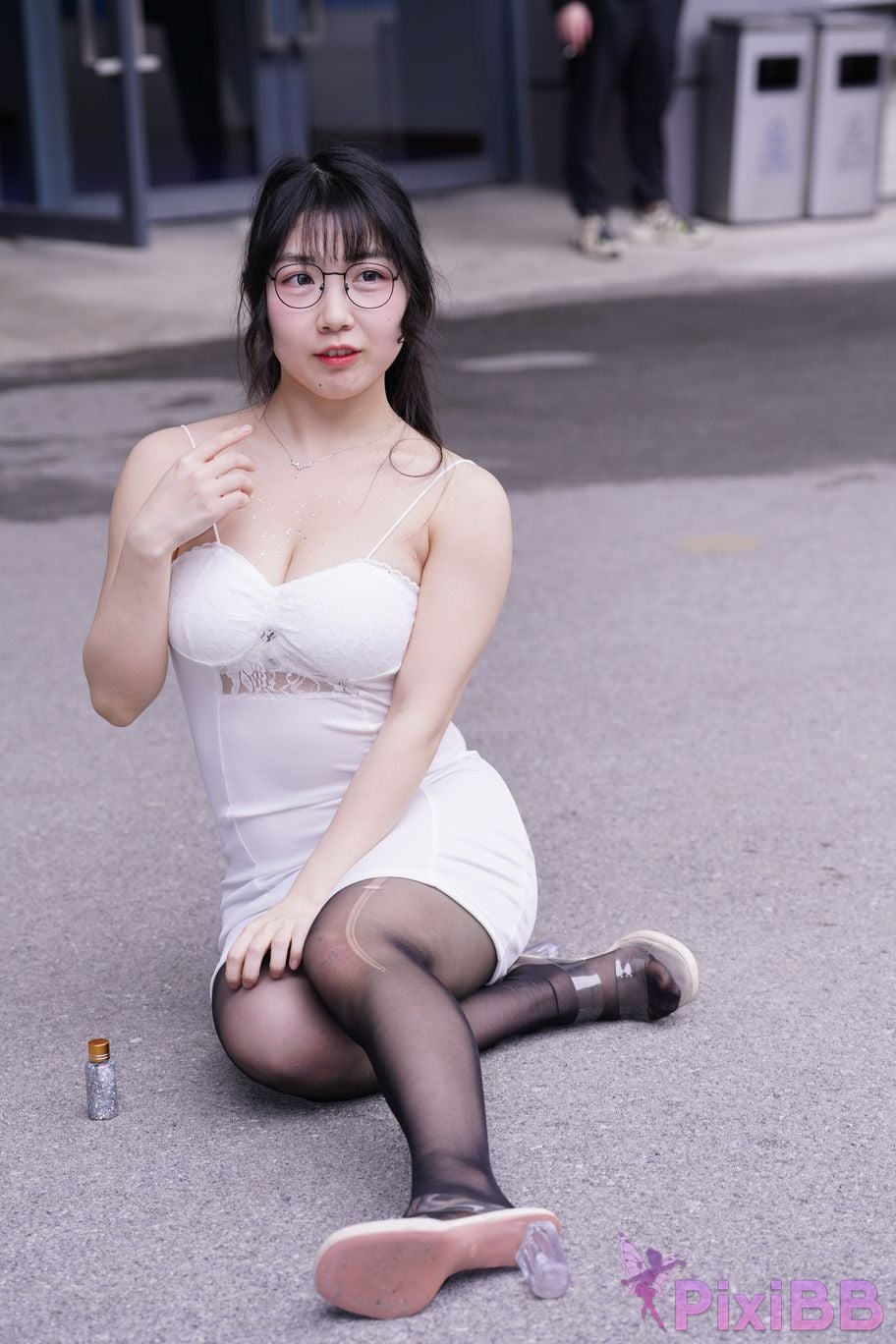 Featured Street Photography Works No.5846 Keke Tang Xiaoyuan white skirt PixiBB.COM 052