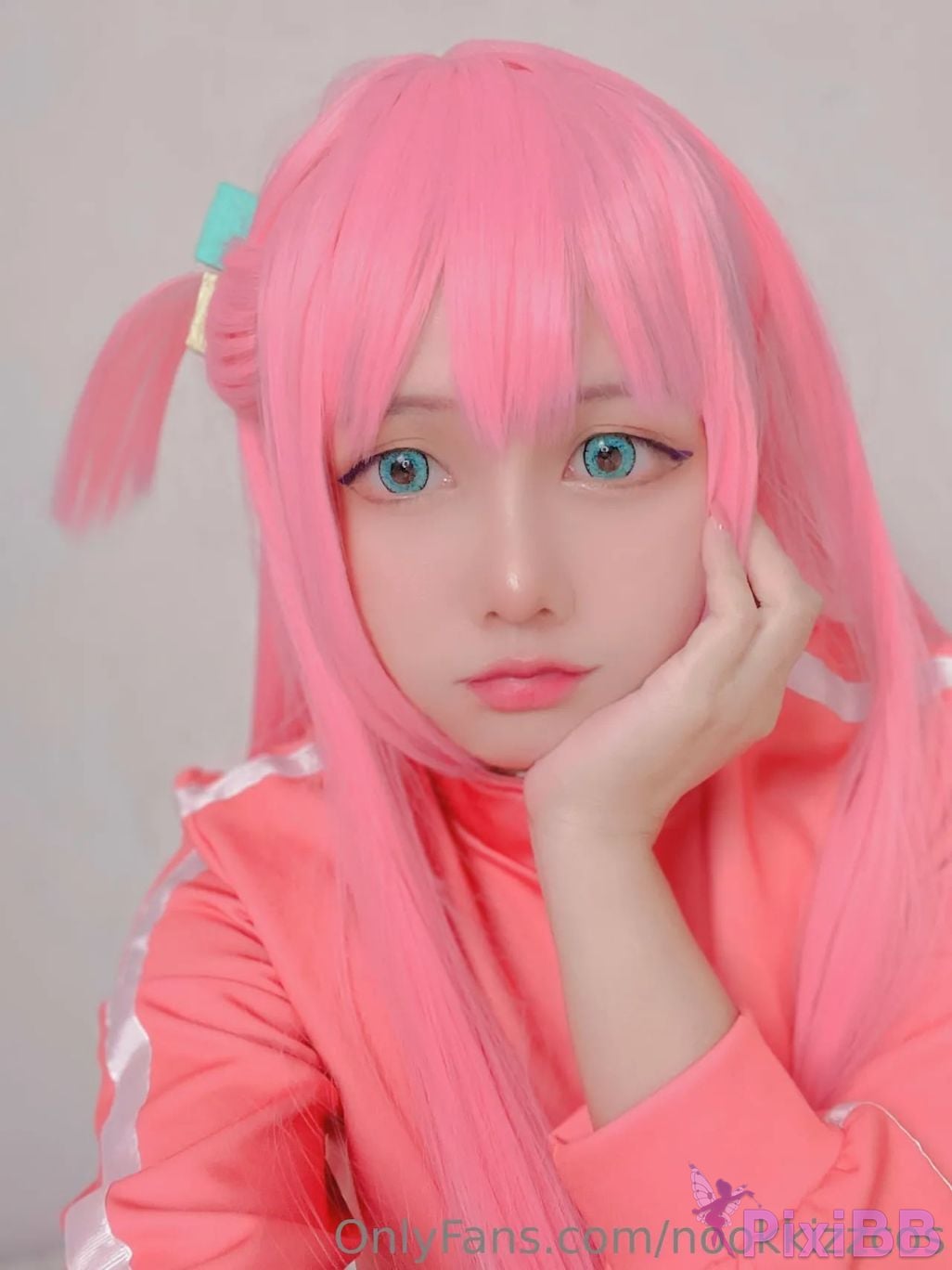 Cosplayer nookkizzcos Bocchi PixiBB.COM 010