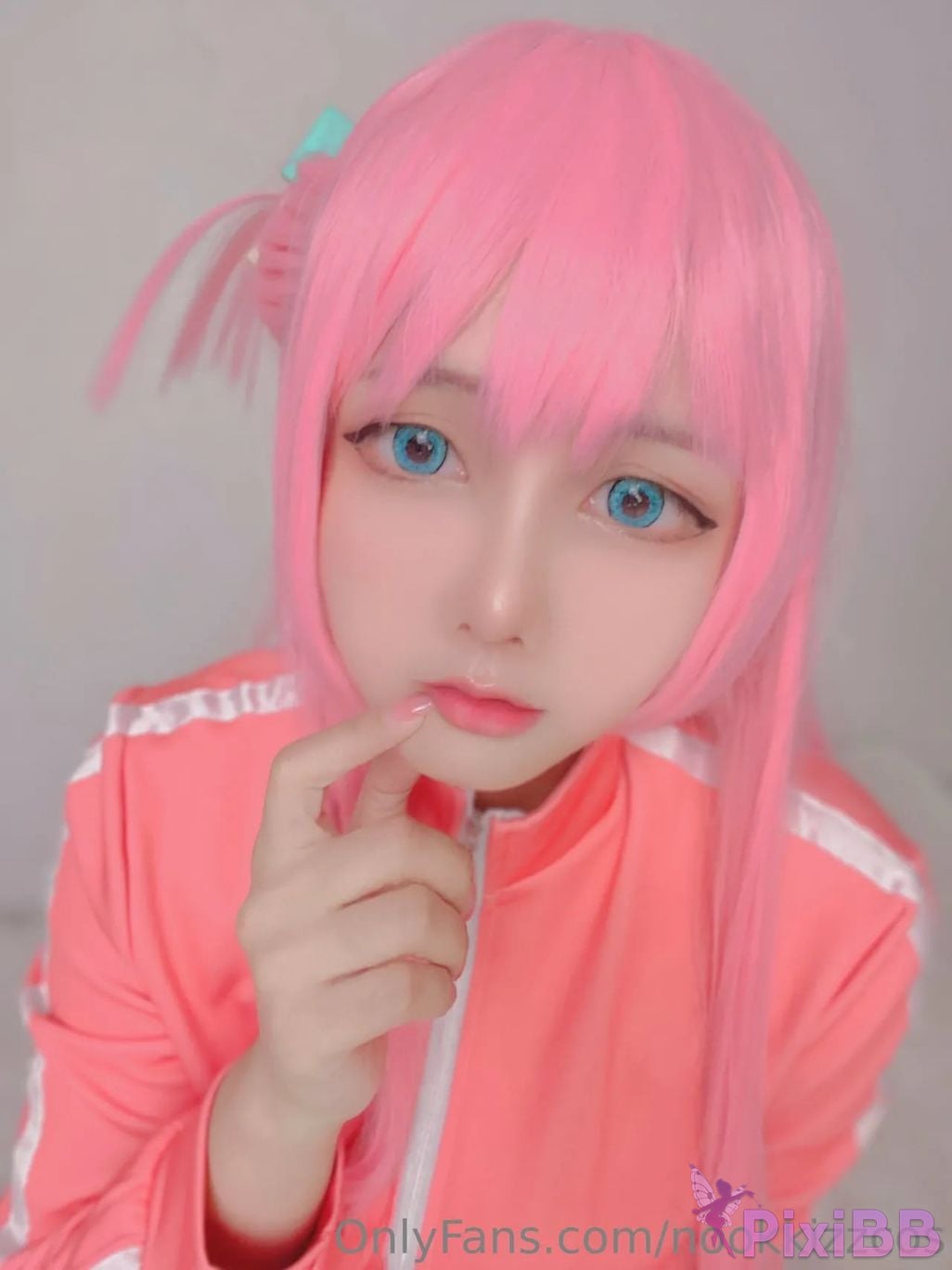 Cosplayer nookkizzcos Bocchi PixiBB.COM 011