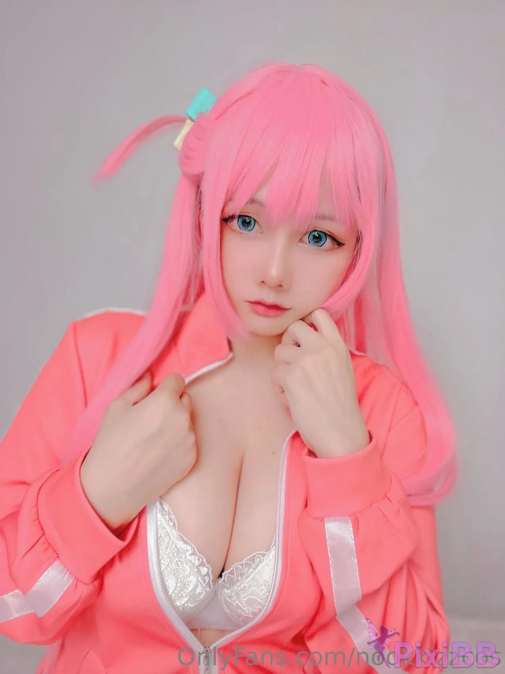 Cosplayer nookkizzcos Bocchi PixiBB.COM 013