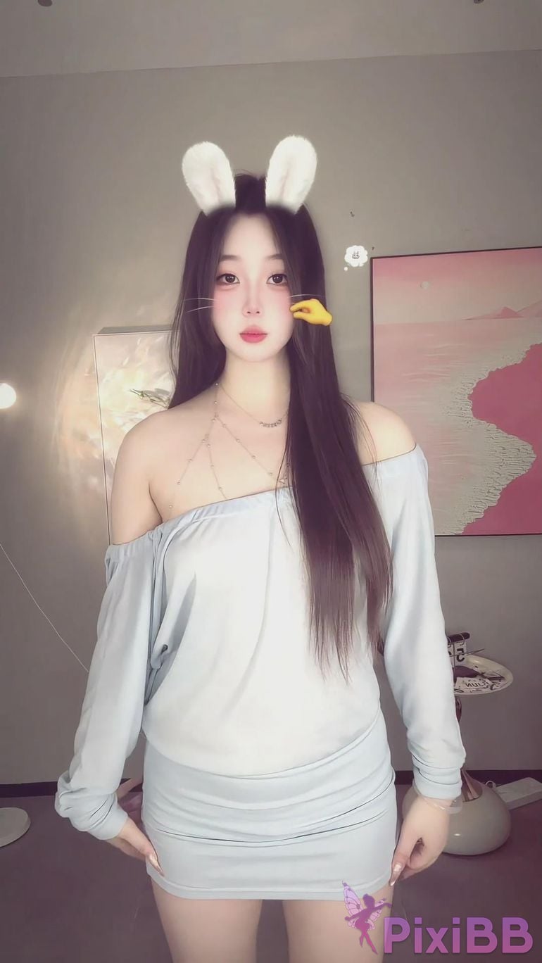 OtherXXX small fish Kuaishou sweet young girl Show your face and dance naked PixiBB.COM 001