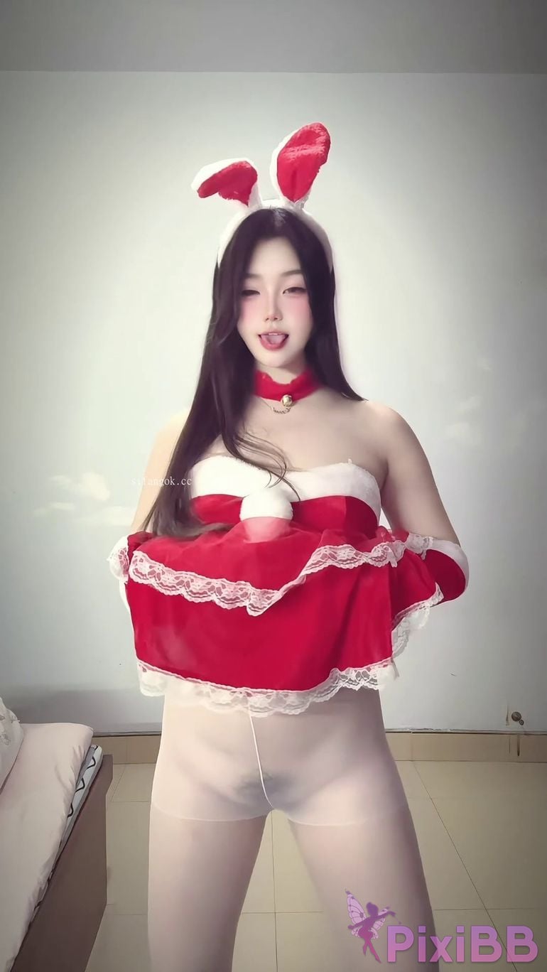 OtherXXX small fish Kuaishou sweet young girl Show your face and dance naked PixiBB.COM 057