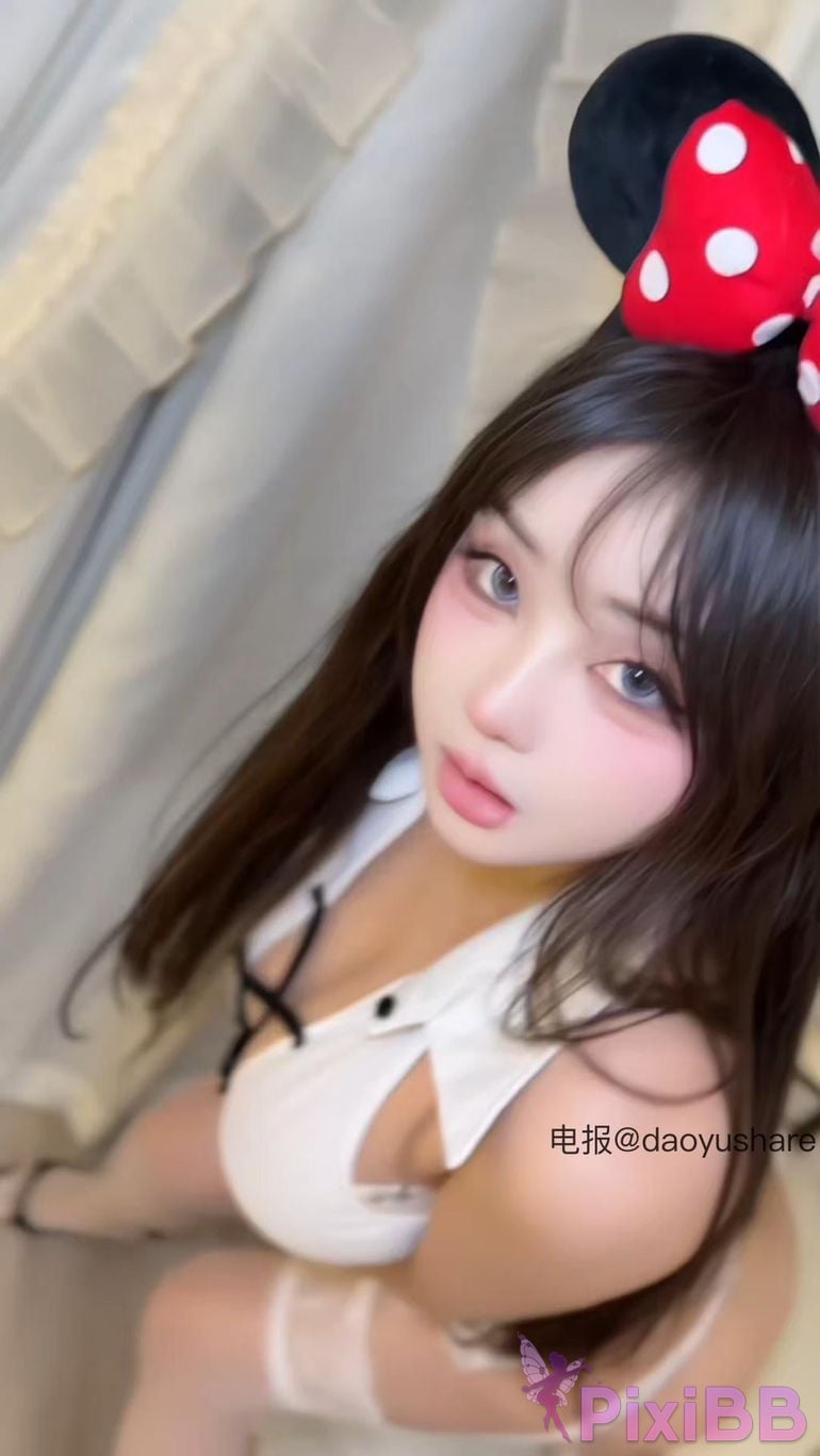 OtherXXX Guaiguaijiang Douyin big breasts fat butt little cow Large scale latest ultra milk erotic collection PixiBB.COM 070