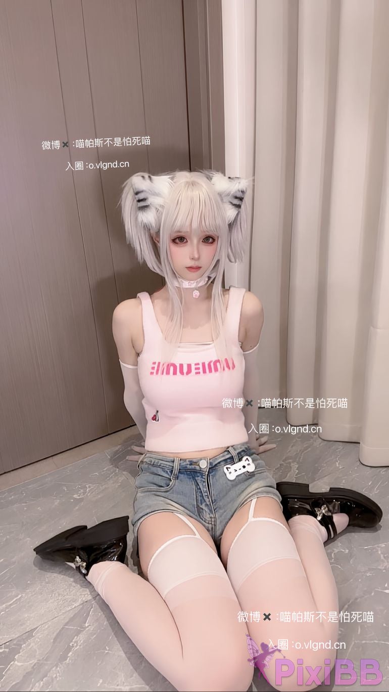 Cosplayer Meowpath Everyday meow PixiBB.COM 025