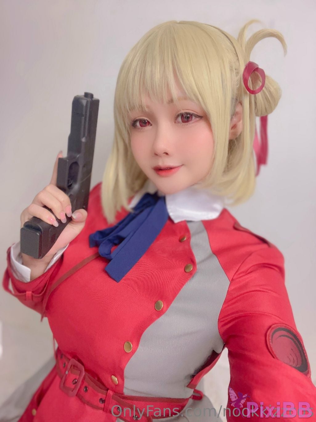 Cosplayer nookkizzcos Chisato PixiBB.COM 003