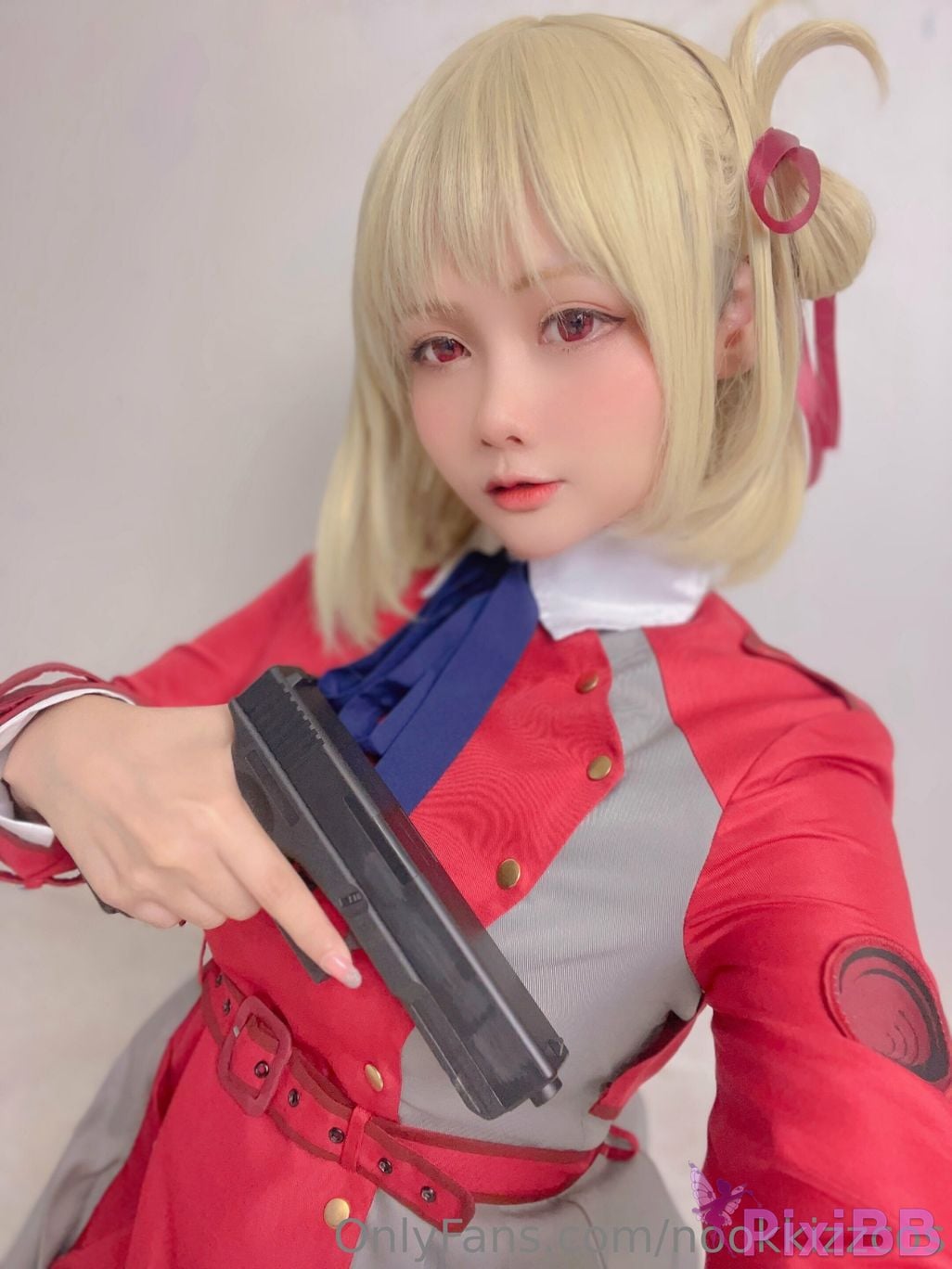 Cosplayer nookkizzcos Chisato PixiBB.COM 004