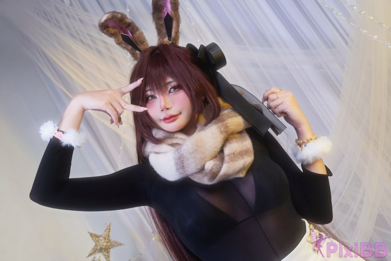 Cosplayer Miinmeow Noir PixiBB.COM 009