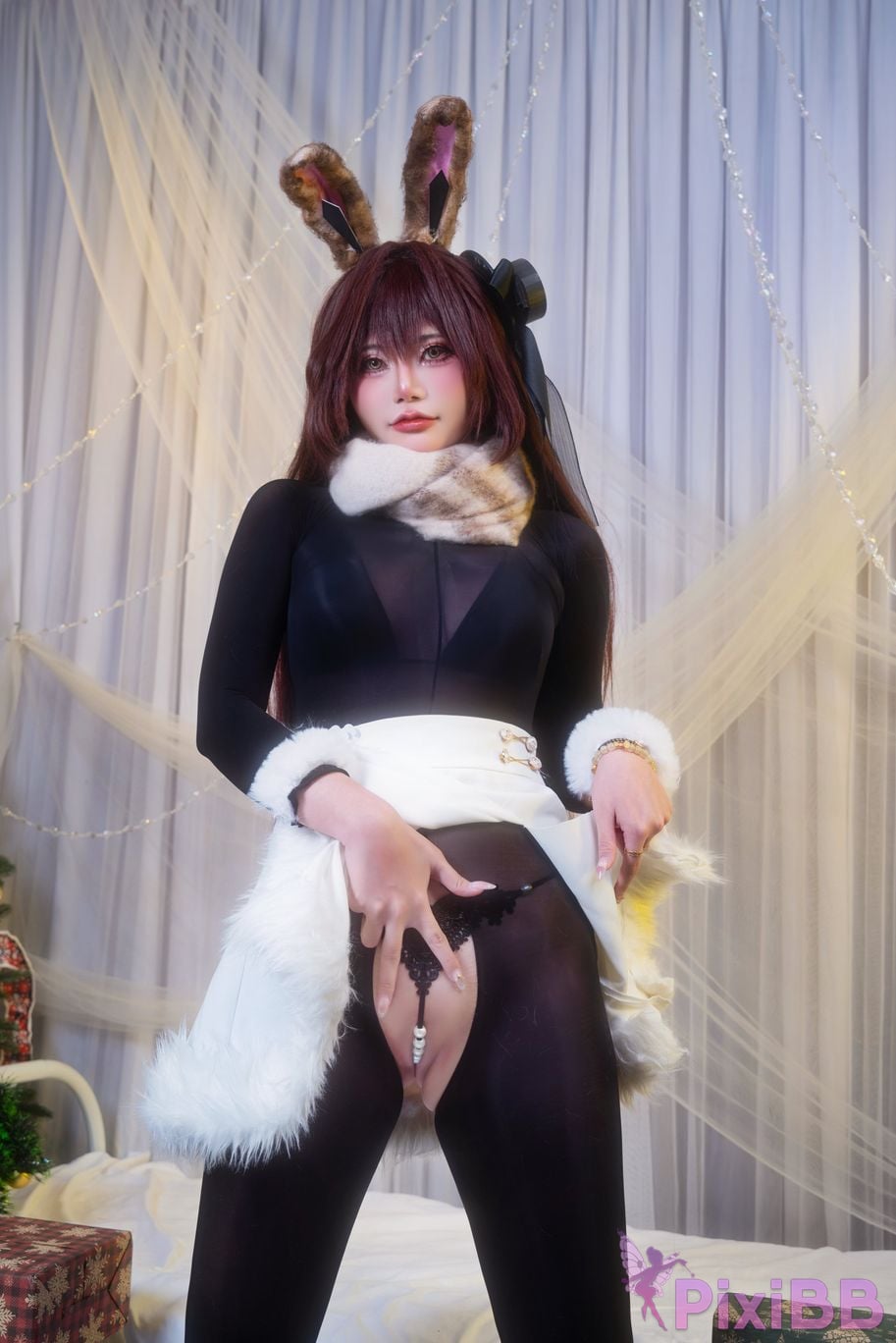 Cosplayer Miinmeow Noir PixiBB.COM 013