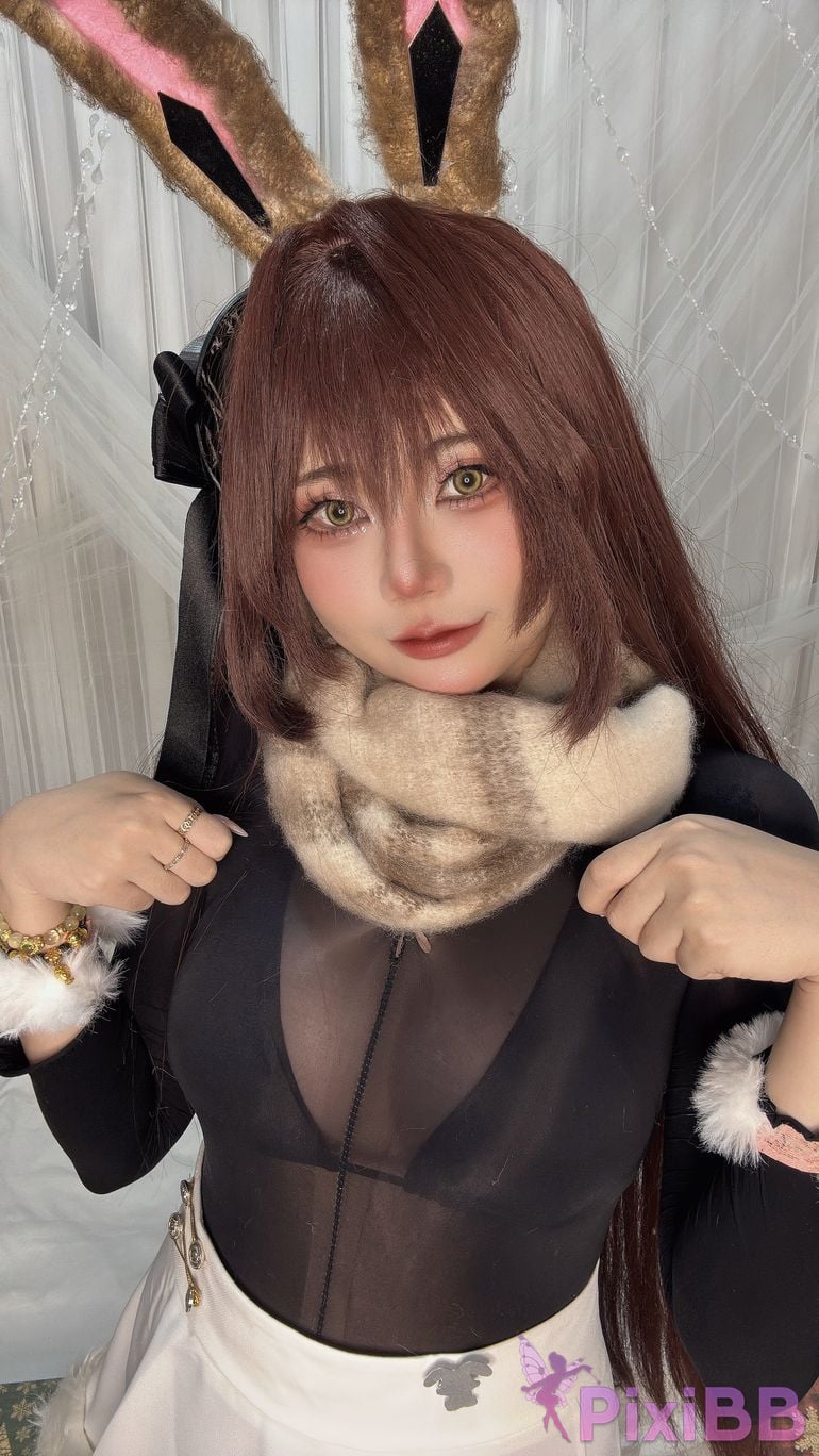 Cosplayer Miinmeow Noir PixiBB.COM 061