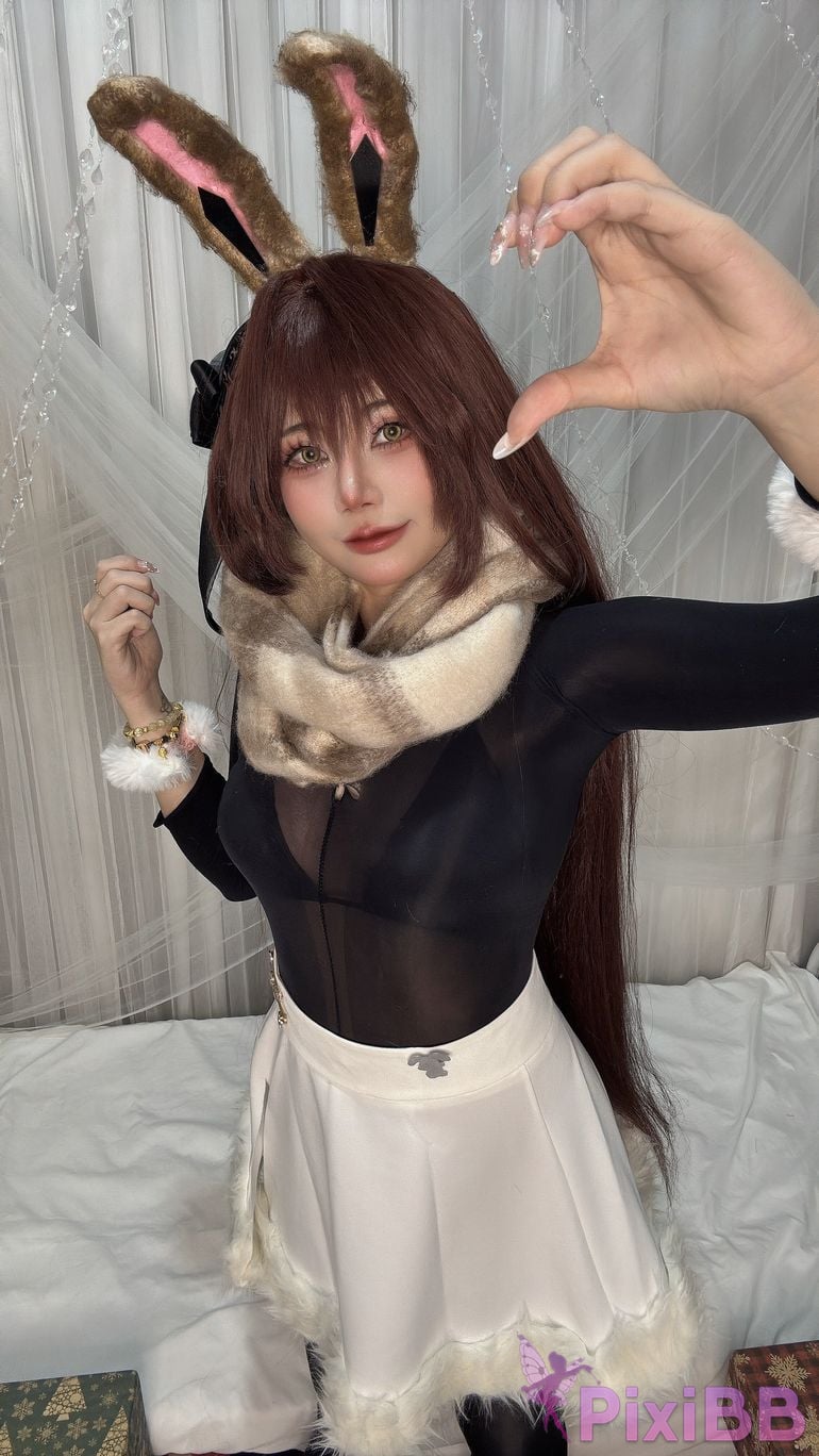 Cosplayer Miinmeow Noir PixiBB.COM 077