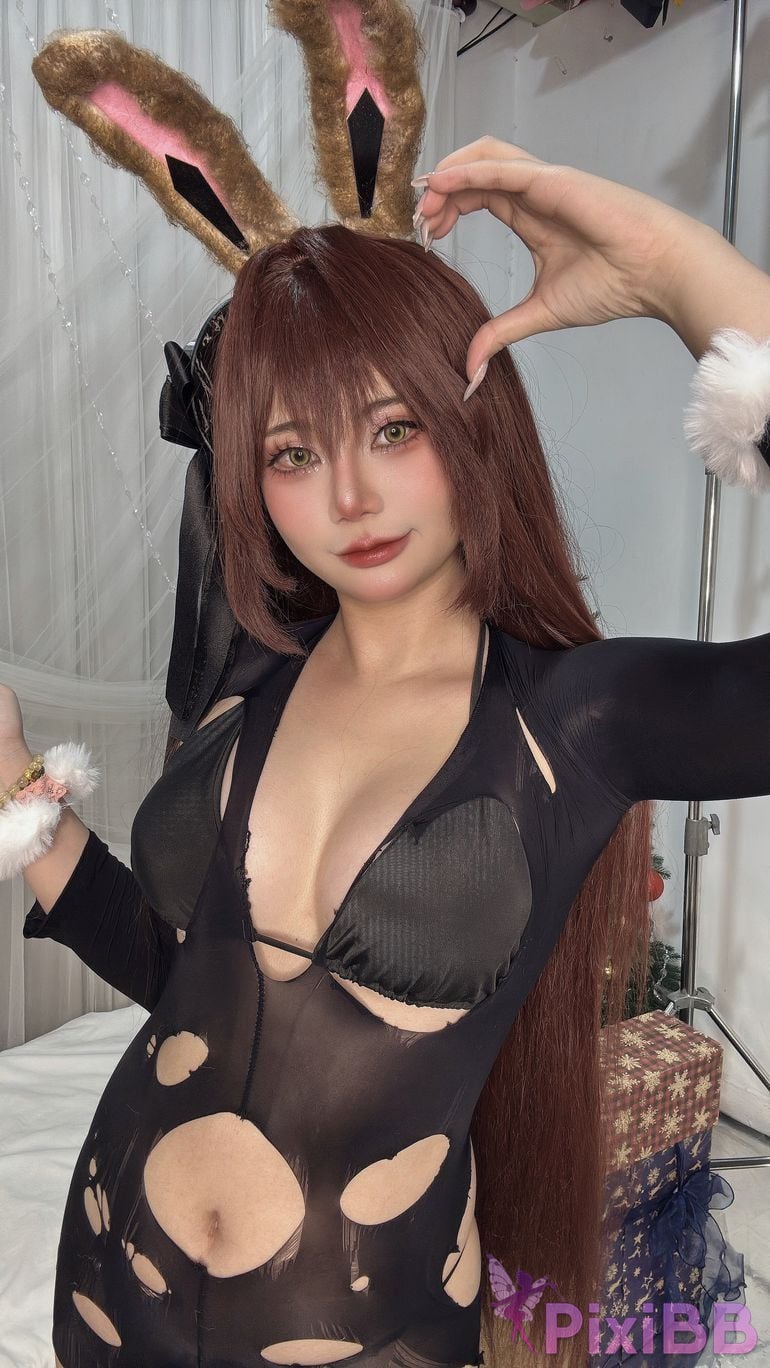 Cosplayer Miinmeow Noir PixiBB.COM 079