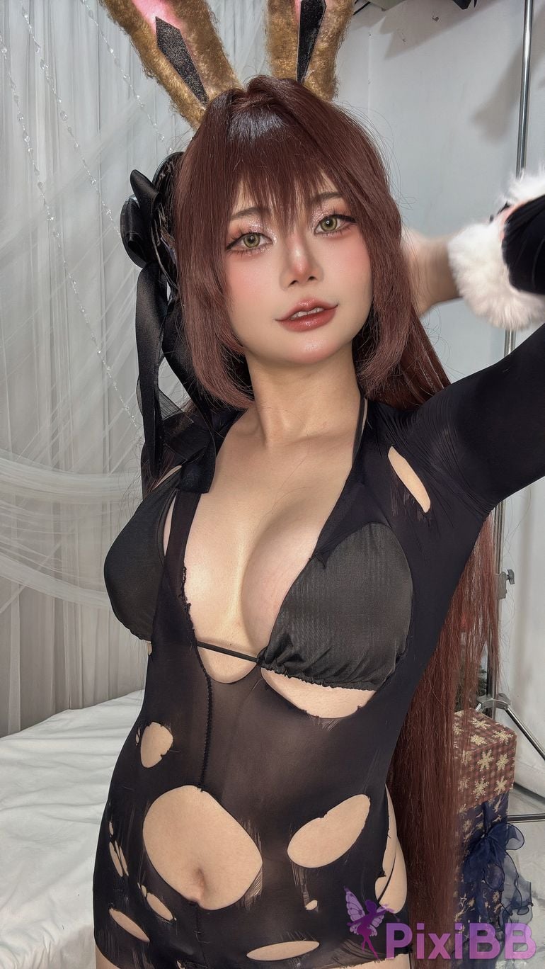 Cosplayer Miinmeow Noir PixiBB.COM 083