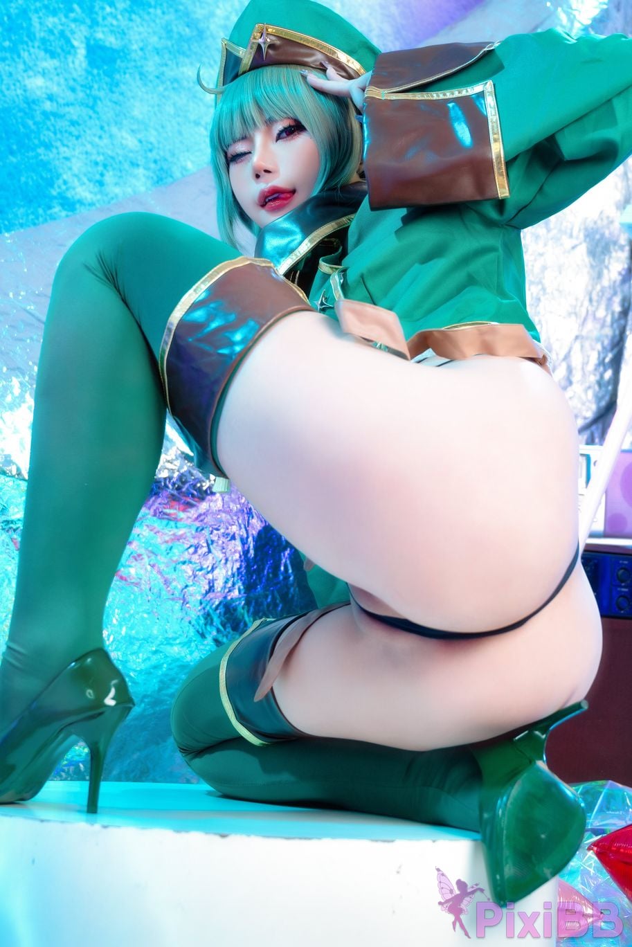Cosplayer Miinmeow Kiwi Araga PixiBB.COM 014