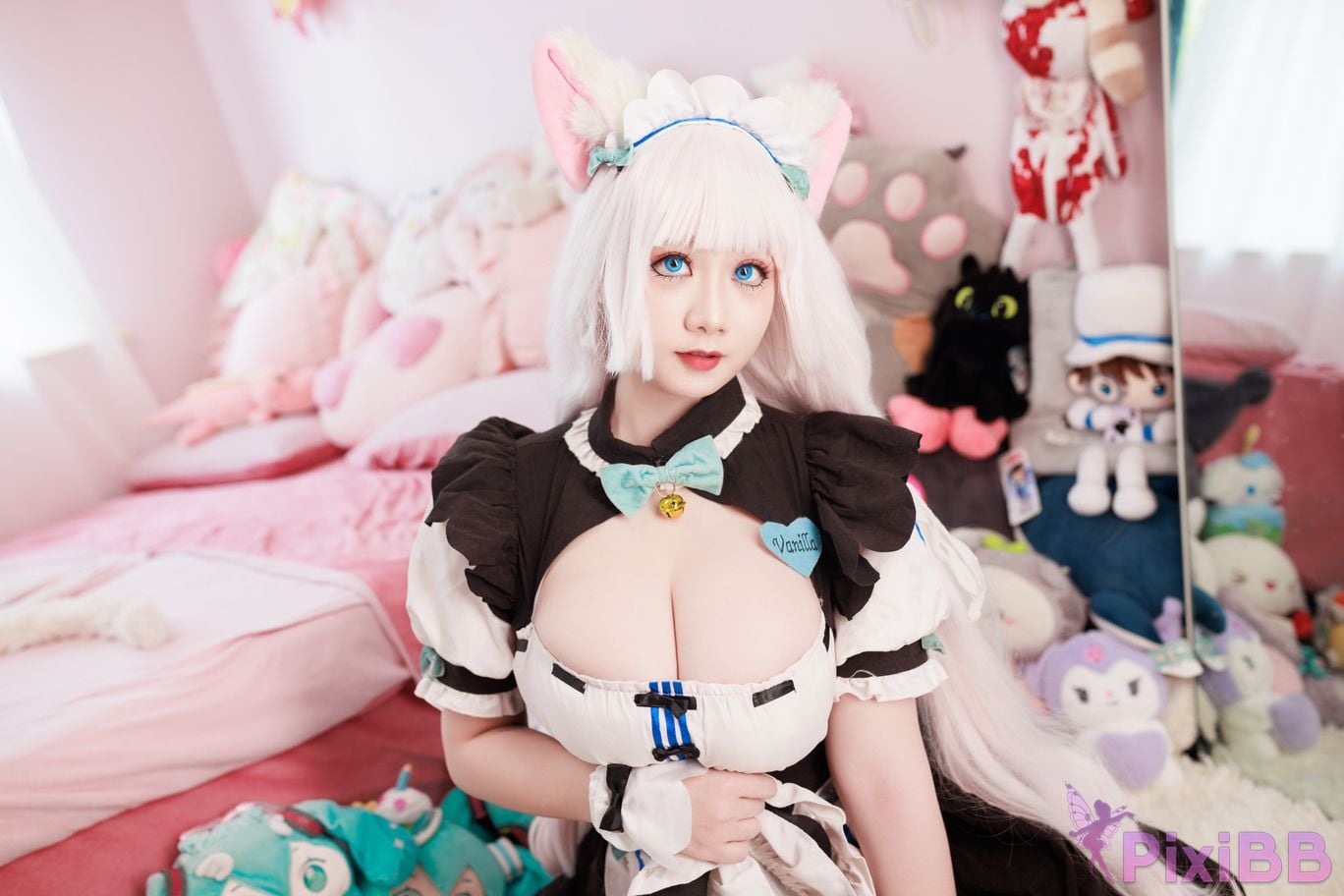 Cosplayer Ah Xuexue Vanilla Maid PixiBB.COM 003