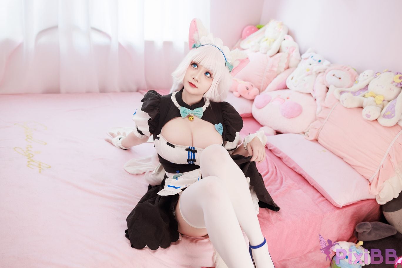 Cosplayer Ah Xuexue Vanilla Maid PixiBB.COM 010