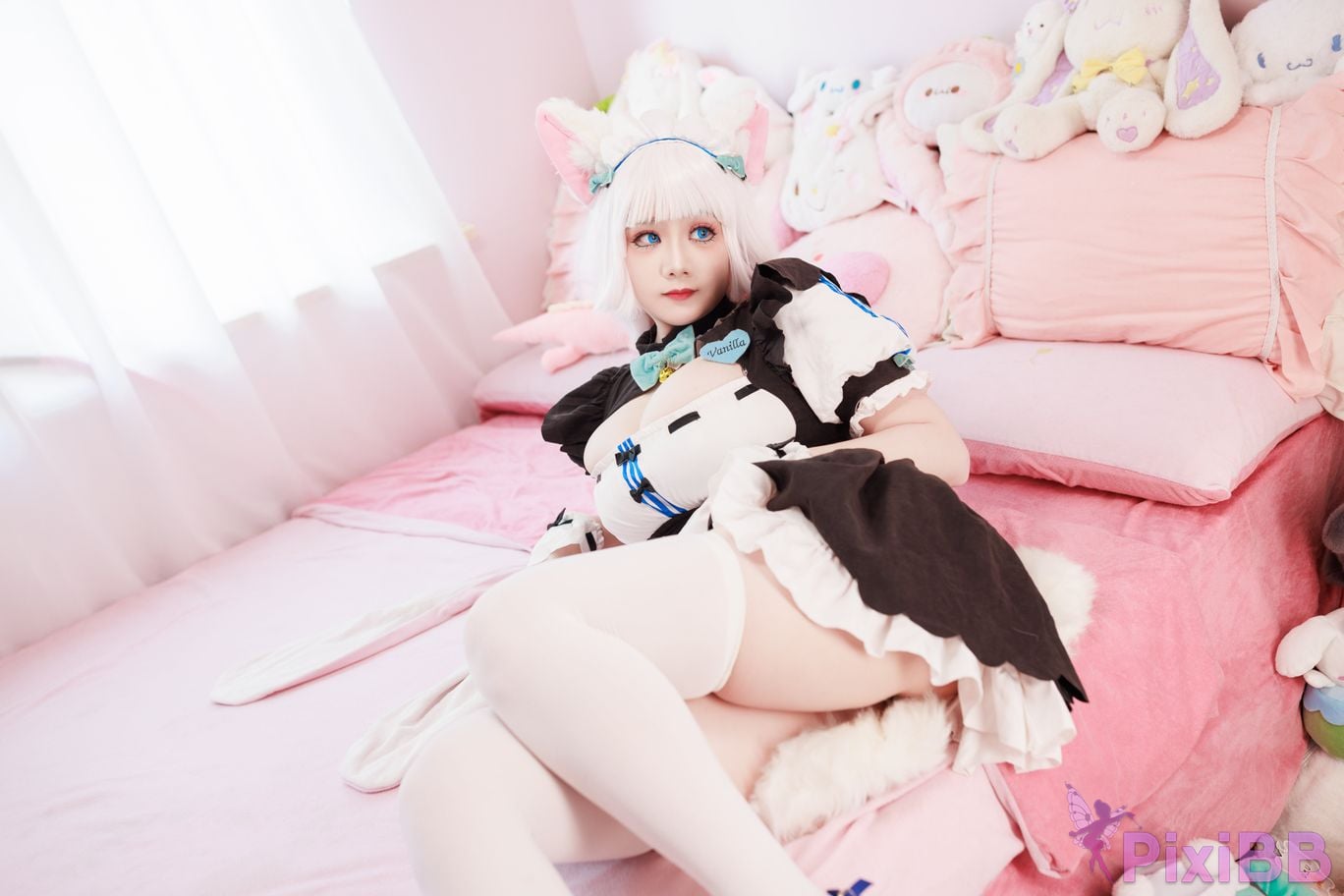 Cosplayer Ah Xuexue Vanilla Maid PixiBB.COM 014