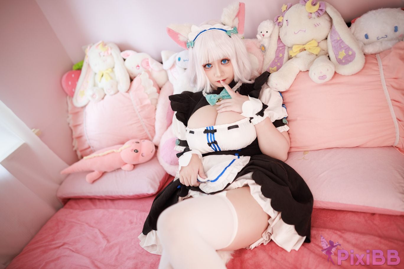 Cosplayer Ah Xuexue Vanilla Maid PixiBB.COM 025