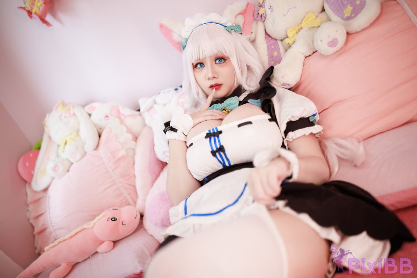 Cosplayer Ah Xuexue Vanilla Maid PixiBB.COM 027