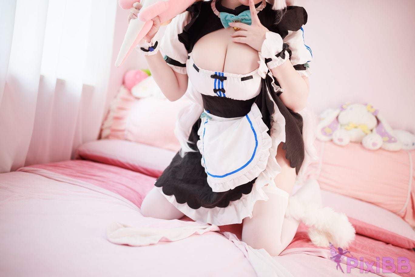Cosplayer Ah Xuexue Vanilla Maid PixiBB.COM 037