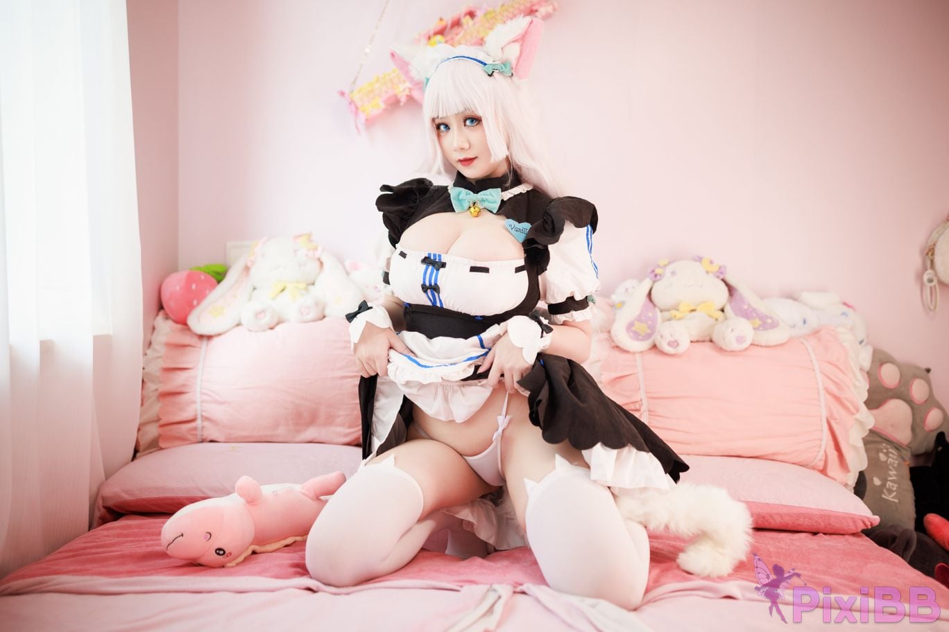 Cosplayer Ah Xuexue Vanilla Maid PixiBB.COM 038