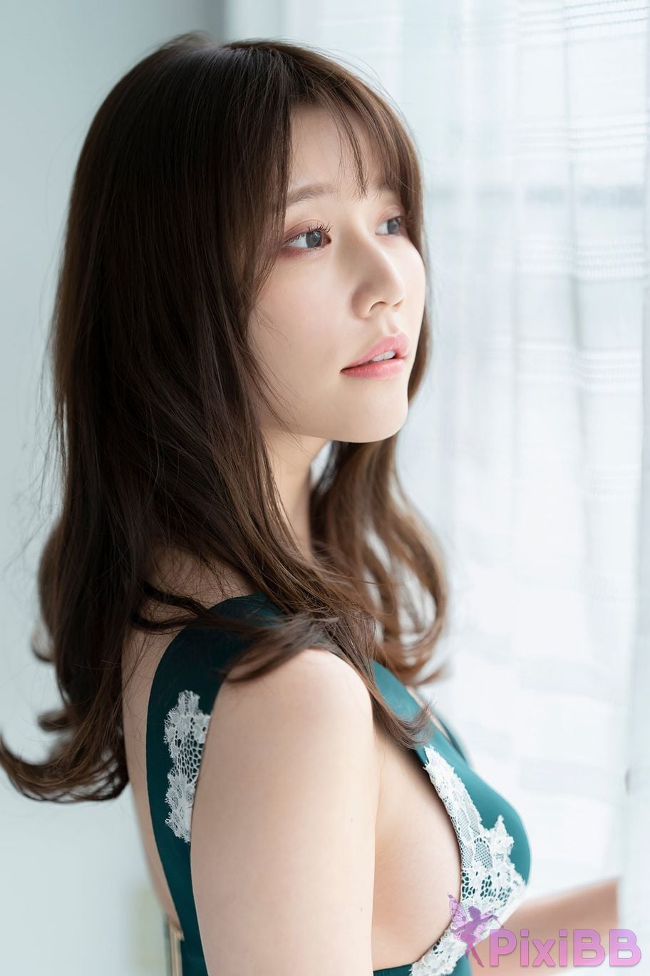 Japanese Idol Yuka Kohinata Kohinabuki FLASH Digital Photo Album SILHOUETTES PixiBB.COM 004