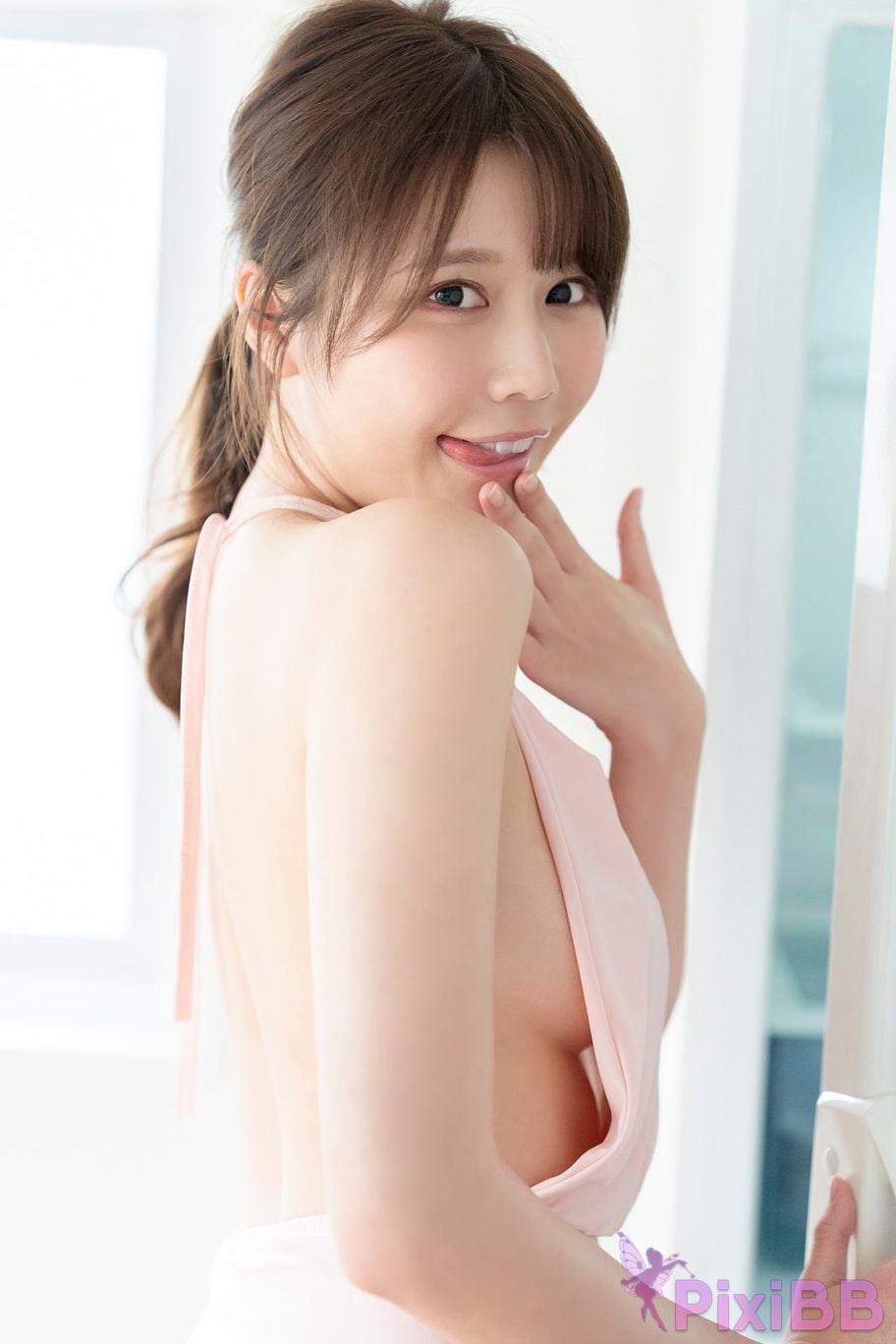 Japanese Idol Yuka Kohinata Kohinabuki FLASH Digital Photo Album SILHOUETTES PixiBB.COM 022