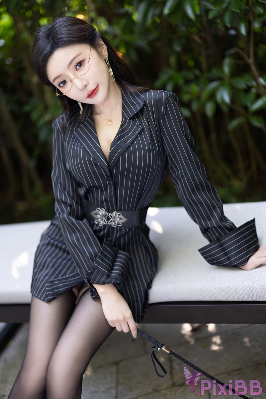 Built in no watermark Wang Xinyao Yanni Black Striped Sister PixiBB.COM 006