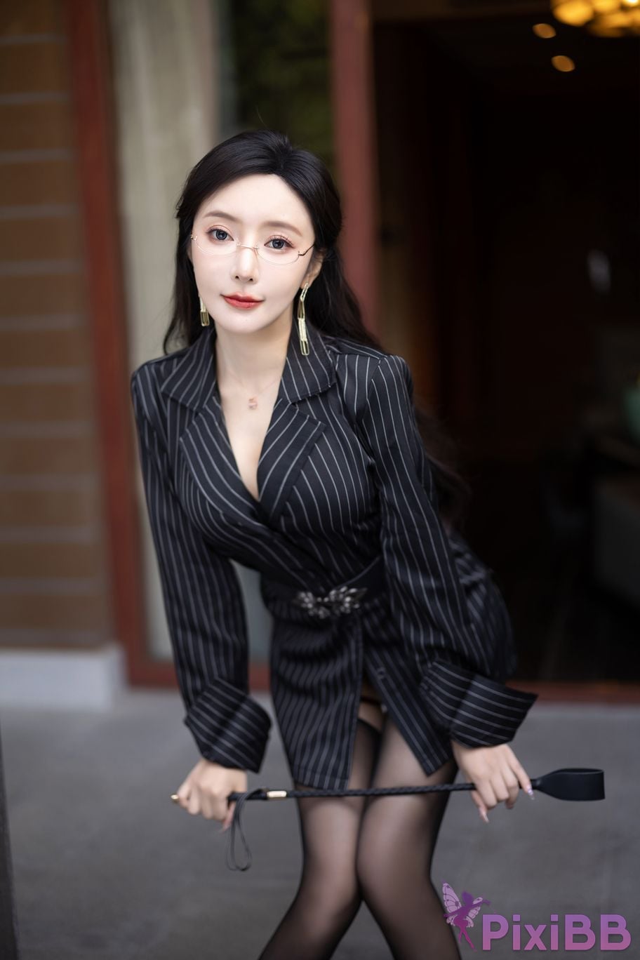 Built in no watermark Wang Xinyao Yanni Black Striped Sister PixiBB.COM 023