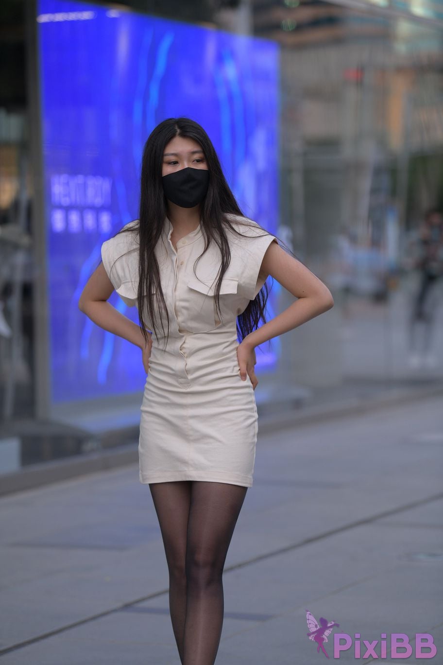 Featured Street Photography Works No.5857 Sexy beauty in black stockings PixiBB.COM 049