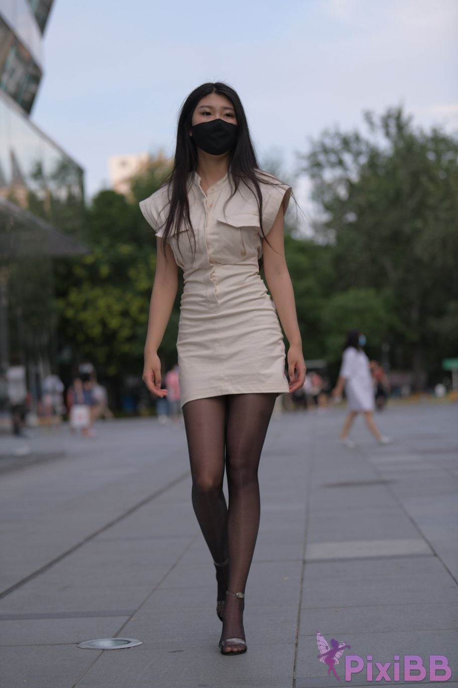 Featured Street Photography Works No.5857 Sexy beauty in black stockings PixiBB.COM 058