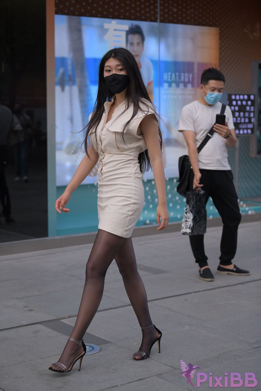 Featured Street Photography Works No.5857 Sexy beauty in black stockings PixiBB.COM 064