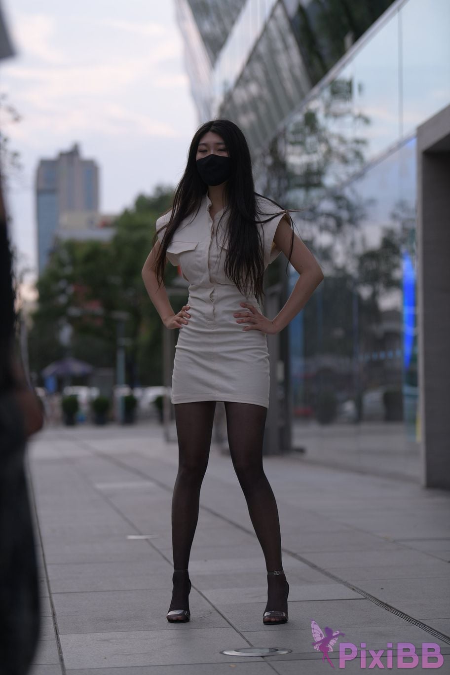 Featured Street Photography Works No.5857 Sexy beauty in black stockings PixiBB.COM 084