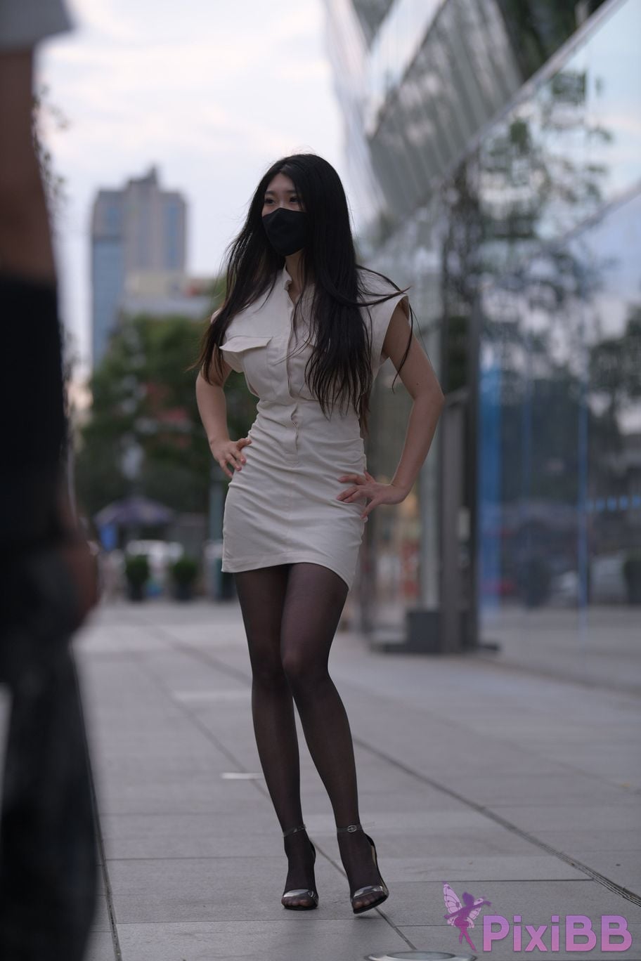 Featured Street Photography Works No.5857 Sexy beauty in black stockings PixiBB.COM 086