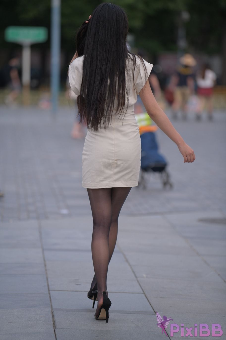 Featured Street Photography Works No.5857 Sexy beauty in black stockings PixiBB.COM 104