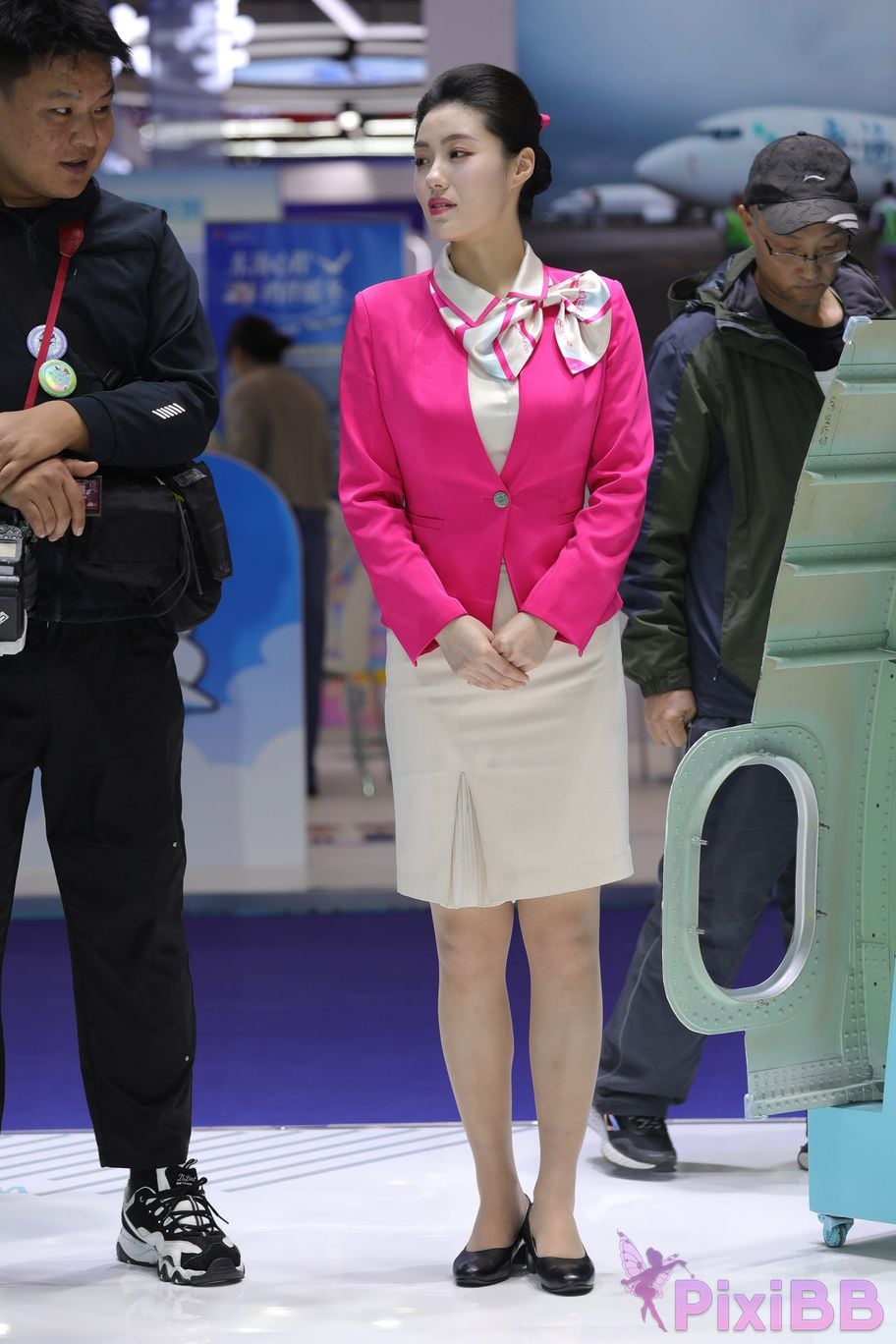 Featured Street Photography Works No.5522 pink uniform PixiBB.COM 012