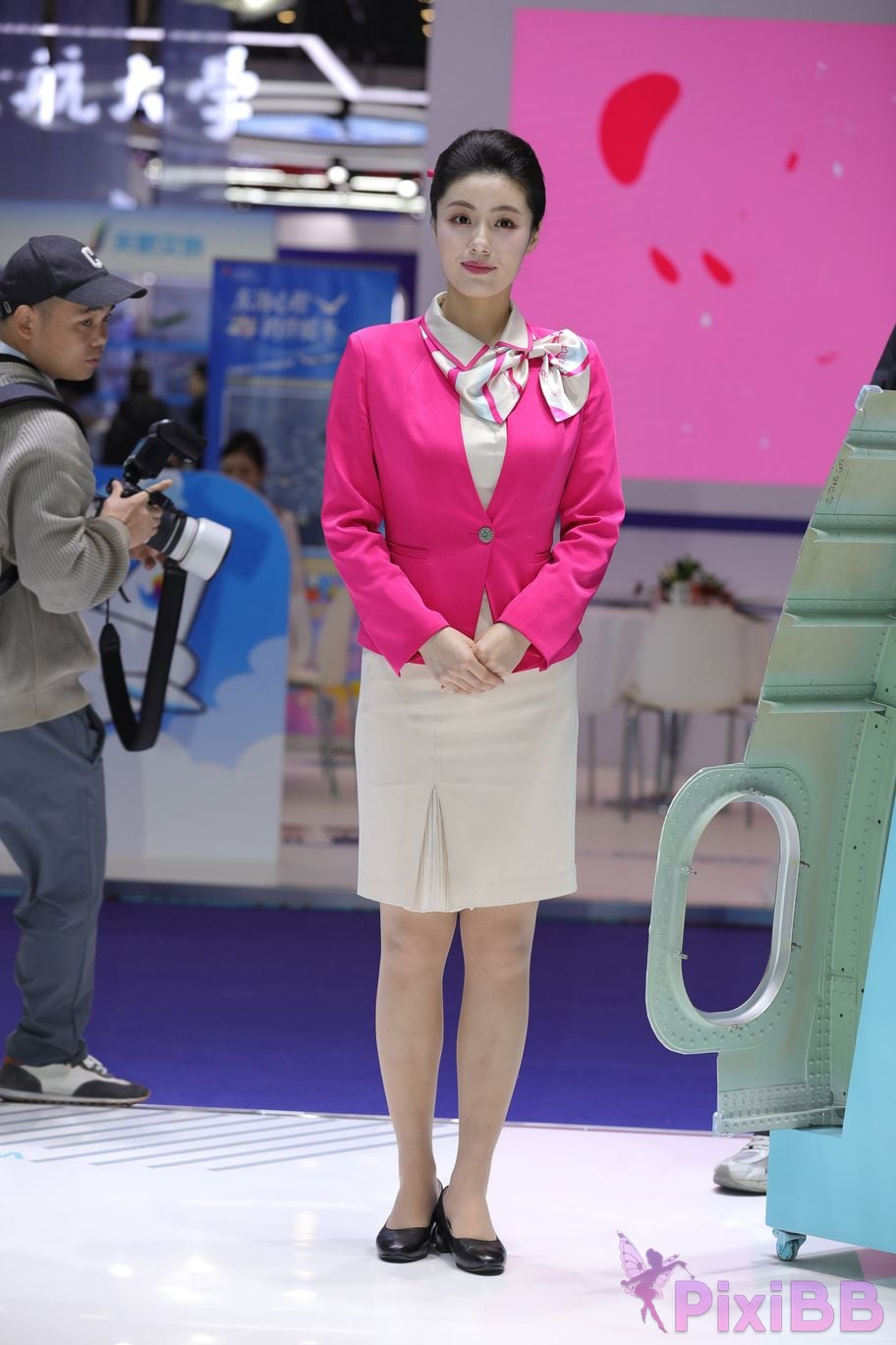 Featured Street Photography Works No.5522 pink uniform PixiBB.COM 023