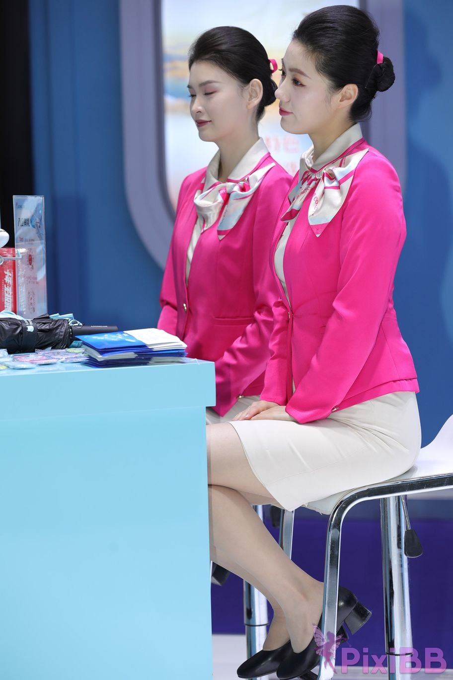 Featured Street Photography Works No.5522 pink uniform PixiBB.COM 075