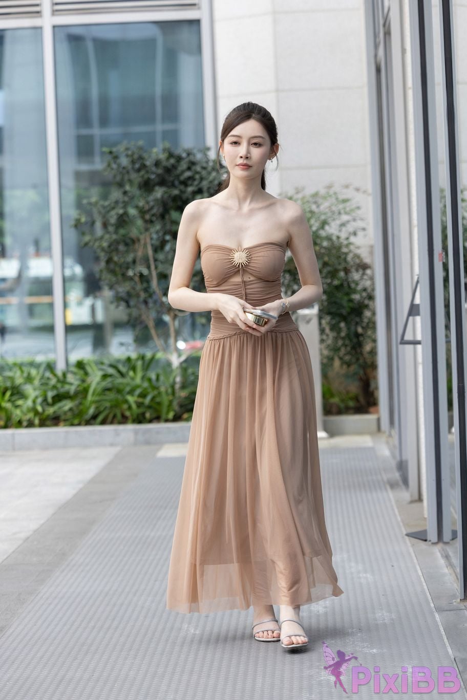 Featured Street Photography Works No.5547 Minmin goddess tube top gauze dress PixiBB.COM 077