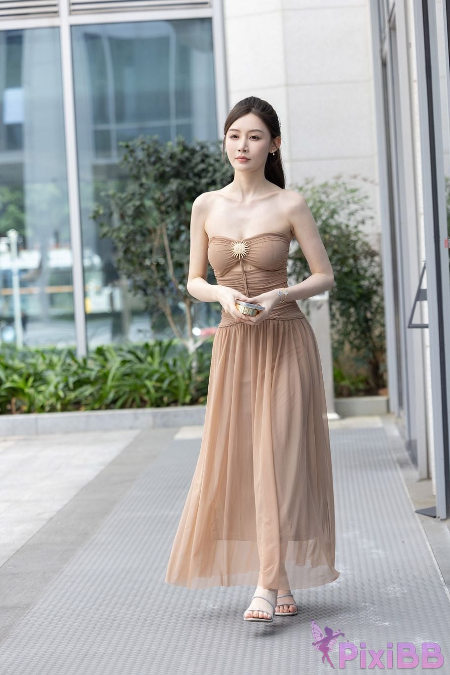 Featured Street Photography Works No.5547 Minmin goddess tube top gauze dress PixiBB.COM 078