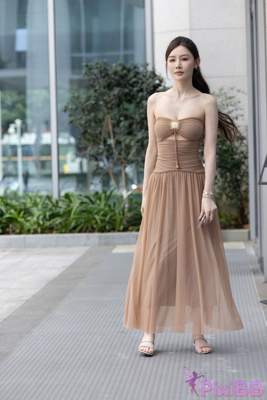 Featured Street Photography Works No.5547 Minmin goddess tube top gauze dress PixiBB.COM 084