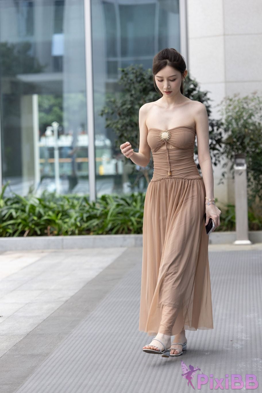 Featured Street Photography Works No.5547 Minmin goddess tube top gauze dress PixiBB.COM 086