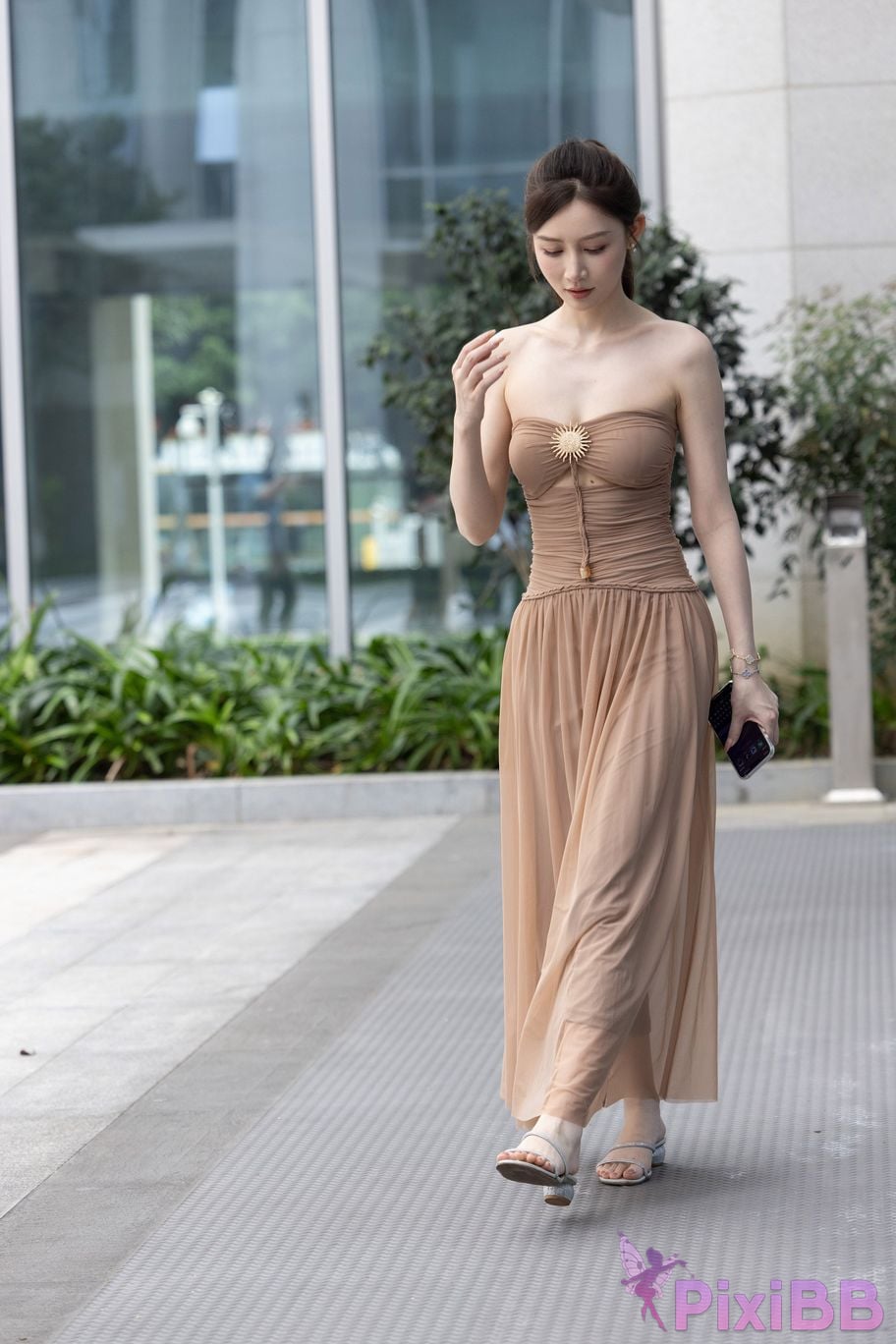 Featured Street Photography Works No.5547 Minmin goddess tube top gauze dress PixiBB.COM 087