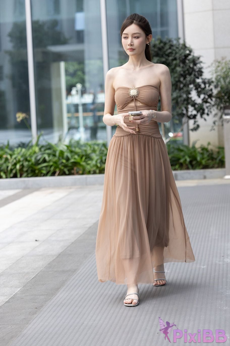 Featured Street Photography Works No.5547 Minmin goddess tube top gauze dress PixiBB.COM 091