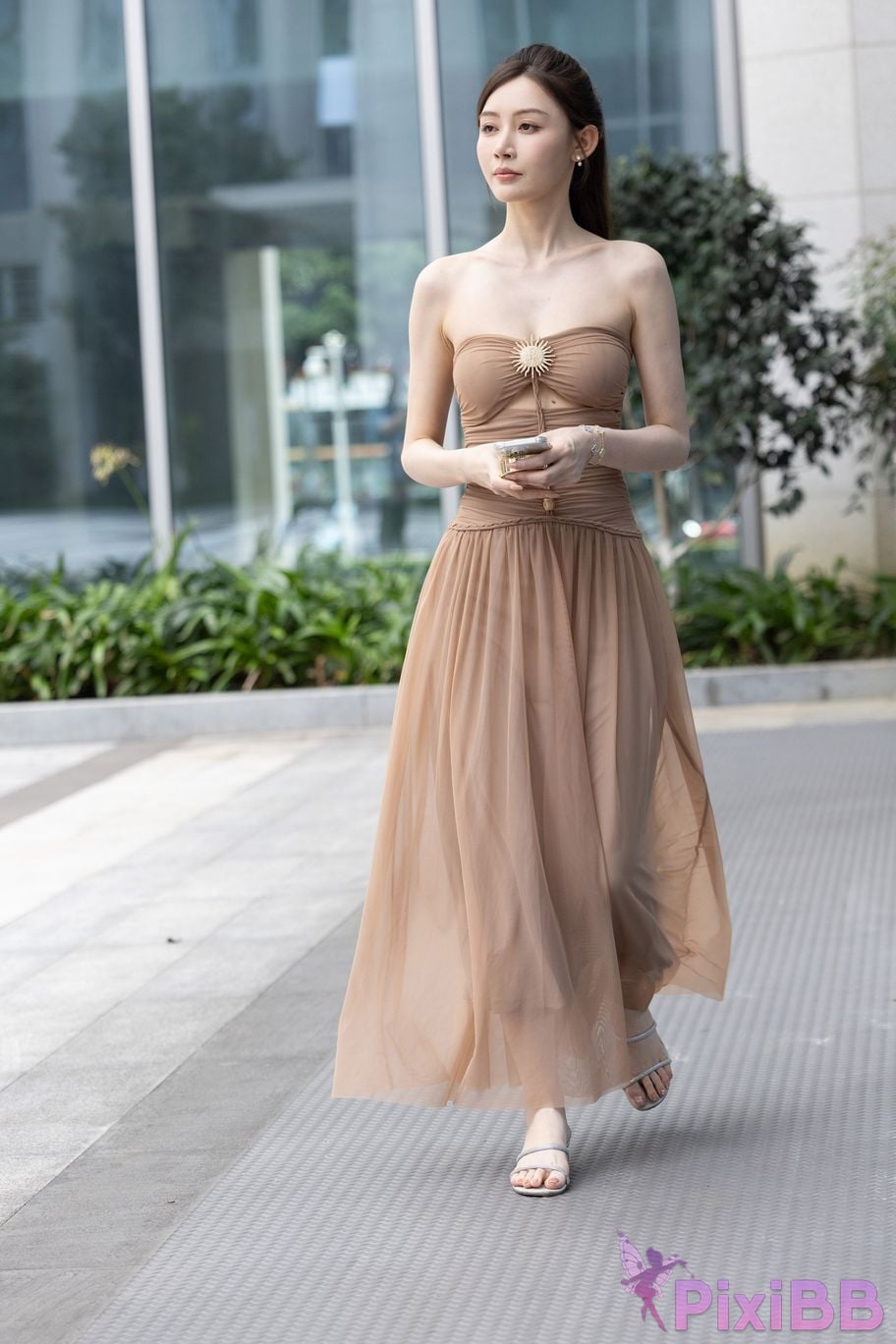 Featured Street Photography Works No.5547 Minmin goddess tube top gauze dress PixiBB.COM 092