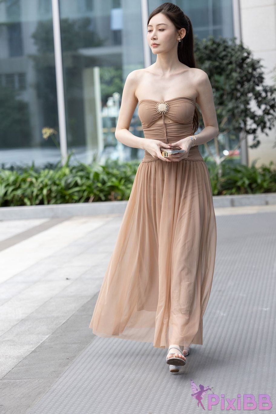 Featured Street Photography Works No.5547 Minmin goddess tube top gauze dress PixiBB.COM 095