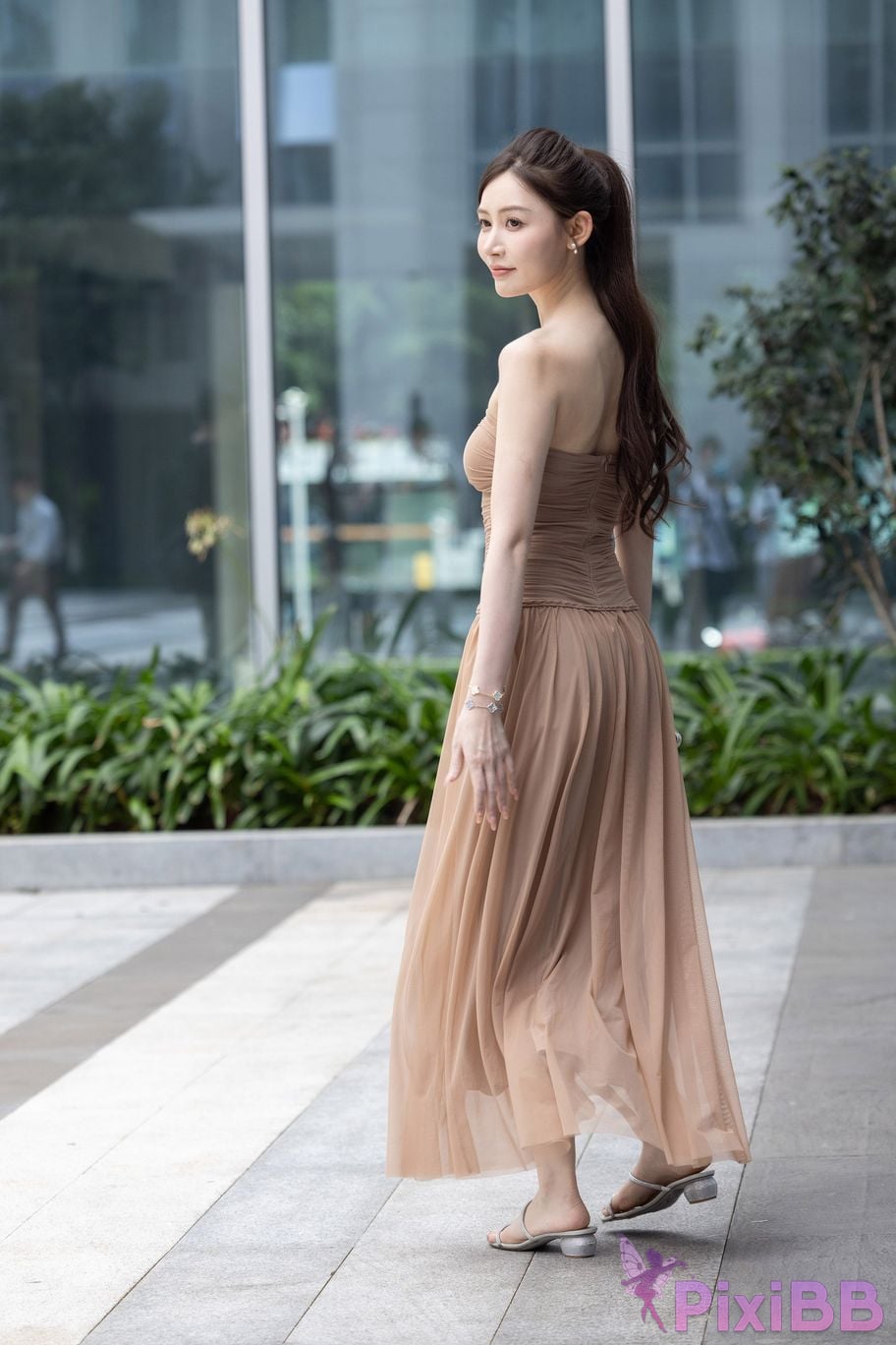 Featured Street Photography Works No.5547 Minmin goddess tube top gauze dress PixiBB.COM 142