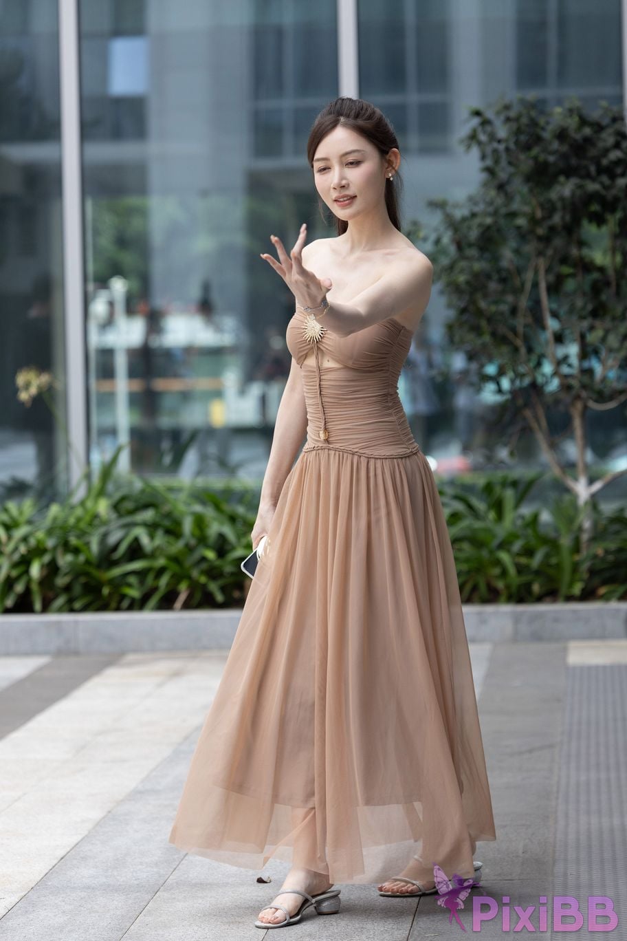 Featured Street Photography Works No.5547 Minmin goddess tube top gauze dress PixiBB.COM 147